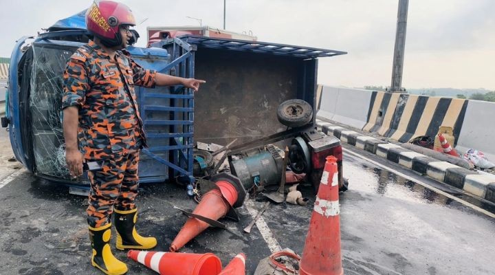 মাওয়া এক্সপ্রেসওয়েতে পৃথক দুর্ঘটনায় নিহত ১, আহত ৫